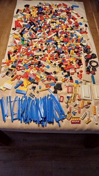 Lego Pièces - Classic Town - Vintage lego, Kinderen en Baby's, Speelgoed | Duplo en Lego
