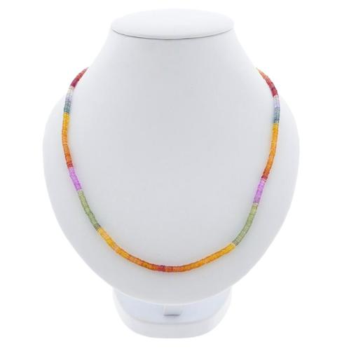 Multikleurige saffier kralen ketting met gouden slot | 45 cm, Handtassen en Accessoires, Kettingen, Overige kleuren, Gebruikt