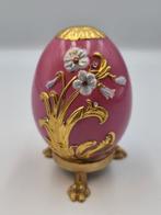 Fabergé ei - Verguld, Porselein