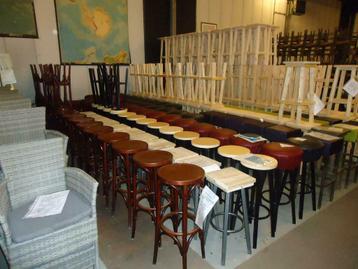 barkrukken barstoelen krukken cafestoelen horeca meubilair beschikbaar voor biedingen