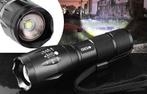 Led militaire zaklamp zaklantaarn waterdicht 2000 lumen opla, Caravans en Kamperen, Zaklampen, Verzenden, Nieuw