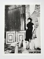 Alberto Korda (1928–2001) - (Photo XXL) — Modelo junto al