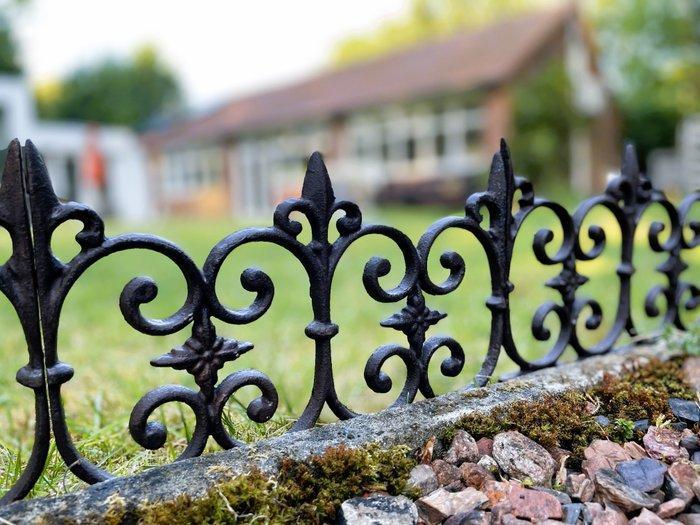 Decoratief ornament (4) - Tuinhekjes - Borderhekjes - Europa, Antiek en Kunst, Curiosa en Brocante