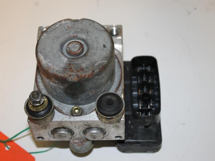 ABS Pomp Toyota Yaris Verso O88365, Auto-onderdelen, Remmen en Aandrijving