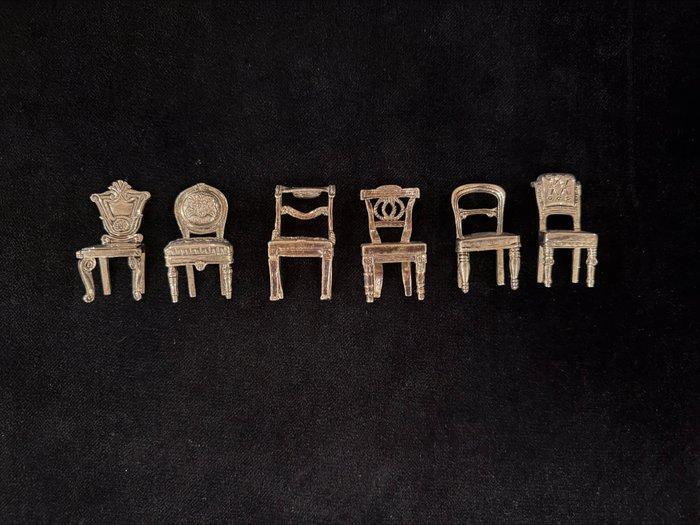 magnificent and atmospheric ensemble of antique French, Antiek en Kunst, Curiosa en Brocante