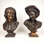 sculptuur, A pair of large busts of a young couple in love -, Antiek en Kunst, Antiek | Keramiek en Aardewerk
