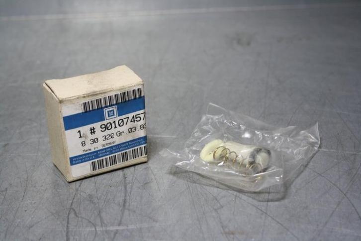 Opel Ascona C, Corsa A carburateurzuiger 90107457 (Motor), Auto-onderdelen, Motor en Toebehoren, Nieuw, Opel, Verzenden