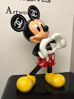 GF Exclusives - XL 60cm Chanel x Mickey Mouse Love Artwork, Antiquités & Art