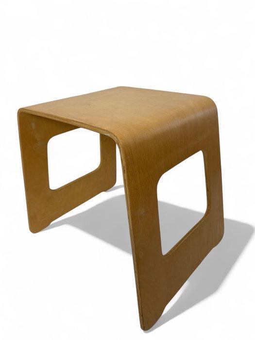 IKEA - Lisa Norinder - Kruk - Benjamin - Hout, Antiek en Kunst, Antiek | Meubels | Stoelen en Sofa's