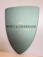 Rob VanMore - Shielded by Moët & Chandon - 60 cm