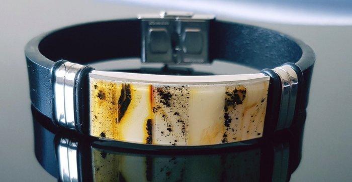 Amber Lederen armband met butterscotch Baltisch amber -, Verzamelen, Dierenverzamelingen