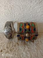 2 oude Berberse armbanden met stempels - Algerije (Zonder