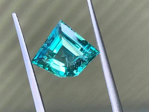 1 pcs Vert Émeraude - 4.17 ct - GRS (Laboratoire Gem, Handtassen en Accessoires, Edelstenen