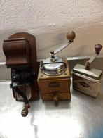 Koffiemolen (3) - hout, glas, metaal, kunststof
