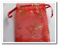 Giftbag organza red golden butterfly 7*9 cm. gold, Hobby & Loisirs créatifs, Bricolage