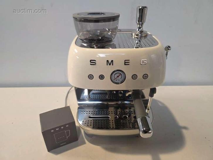 espresso machine met koffiemolen Smeg EGF03CREU, Huis en Inrichting, Keuken | Keukenbenodigdheden, Ophalen