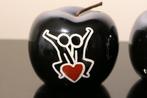RichART - Lot de 2 pommes en hommage à Keith Haring - L
