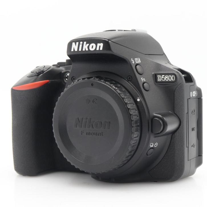 Nikon D5600 body | Tweedehands, Audio, Tv en Foto, Fotocamera's Digitaal, Zo goed als nieuw, Nikon, Verzenden