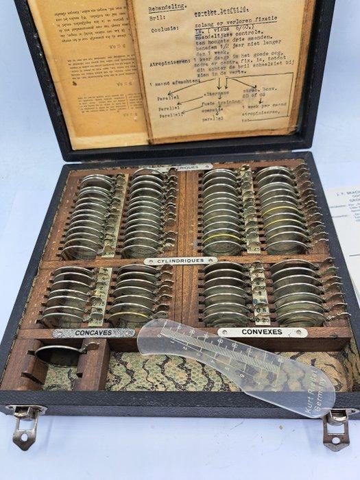 Optometrists lens set - Hout, Glas, Metaal - Oogmeting, Antiek en Kunst, Antiek | Overige Antiek