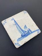 Carreau - Carreau de Delft ancien en bleu avec un grand