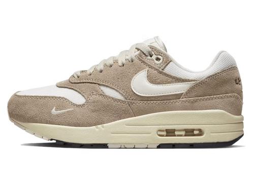 Nike Air Max 1 87 SE Hangul Day - Maat 42.5 EU, Kleding | Heren, Schoenen, Ophalen of Verzenden