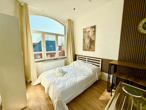 Huis aan Rue de Veeweyde, Anderlecht, Immo, Appartementen en Studio's te huur, 20 tot 35 m²