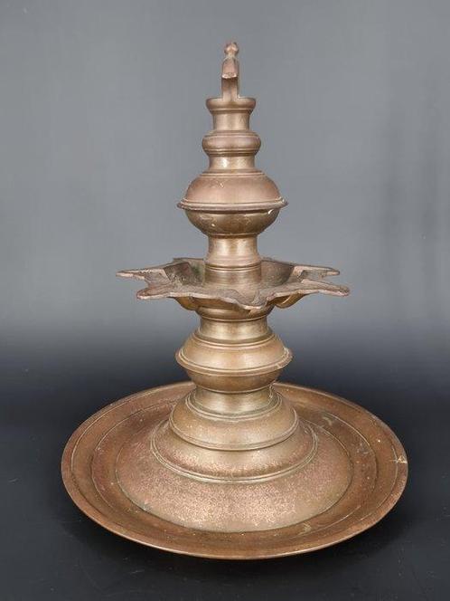 Olielamp - Thookkuvilakku - Kerala - Brons - India - 19e, Antiek en Kunst, Kunst | Niet-Westerse kunst
