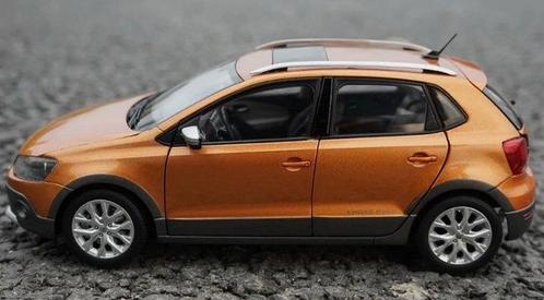Paudi Model 1:18 - Modelauto - Volkswagen Cross Polo - 2016, Hobby en Vrije tijd, Modelauto's | 1:5 tot 1:12