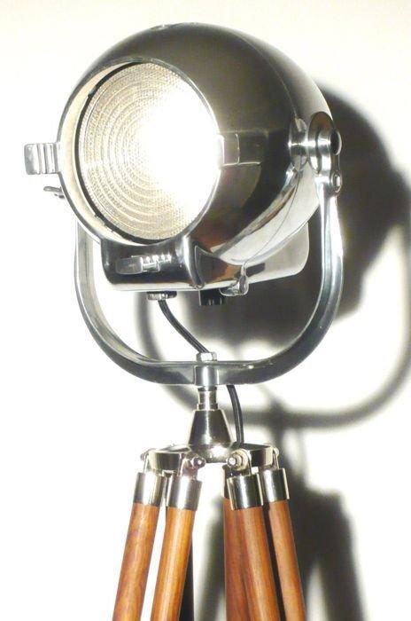 Theaterlamp - Aluminium - Studio filmlamp, Antiek en Kunst, Antiek | Wandborden en Tegels