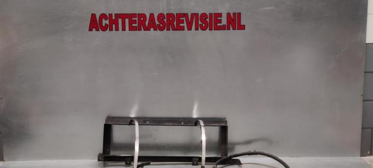 Beugel voor een LPG tank, komt uit een Opel Ascona A /Man..., Auto-onderdelen, Interieur en Bekleding, Gebruikt, Opel, Verzenden