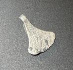 Viking periode Zilver Riddersamulet in de vorm van een