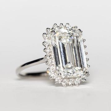 Ring - 18 karaat Witgoud - 7.70ct. tw. Diamant (Lab-grown) -