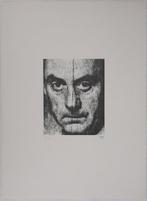 Man Ray (1890-1976) - Autoportrait