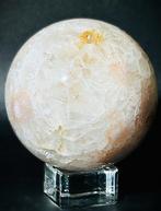 Zachte roze amethist bol Rustgevende pastel schoonheid uit