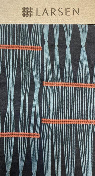 Larsen Nieuwe set van twee - Kussen, Antiek en Kunst, Antiek | Tapijten, Tafelkleden en Textiel