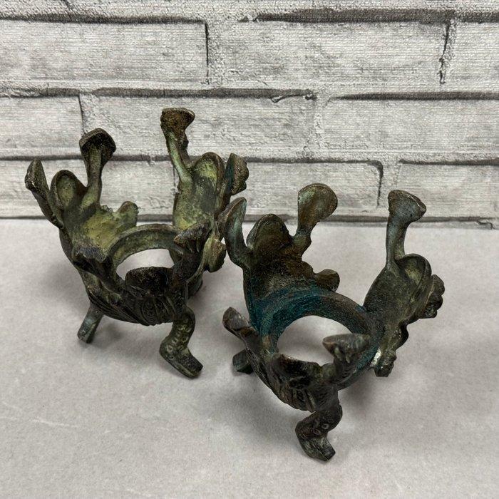 Kandelaar (2) - Gegoten messing, Antiek en Kunst, Curiosa en Brocante