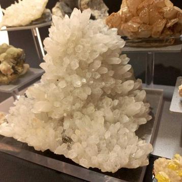 Quartz, calcite, calcite de manganèse, phénite,, Collections, Minéraux & Fossiles