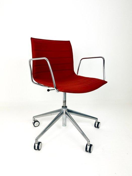 Arper - Lievore Altherr Molina - Chaise de bureau - Catifa, Antiquités & Art, Antiquités | Meubles | Chaises & Canapés