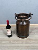 Koperen melkbus met handgeslagen fabrieksstempel nr. 7/40 -, Antiek en Kunst