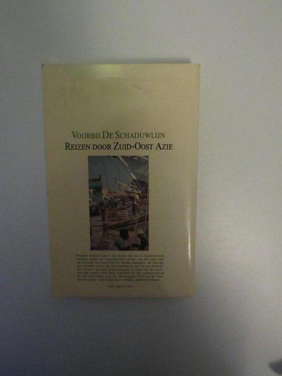 VOORBIJ DE SCHADUWLIJN 9789061206910 Eames, Boeken, Reisverhalen, Zo goed als nieuw, Verzenden