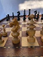 Schaakspel - Echec Regence café de Paris cavaliers yeux de