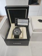 Casio - Dynamic Solar System - MRG-B2100 B-1ARDR - Heren -, Handtassen en Accessoires, Horloges | Heren, Nieuw