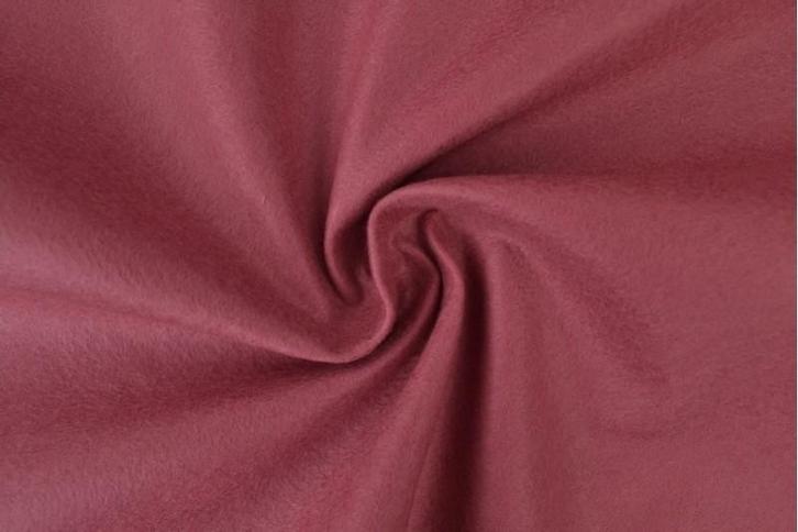 15 meter vilt 3mm - donker oud roze, Hobby en Vrije tijd, Stoffen en Lappen, 120 cm of meer, 200 cm of meer, Roze, Nieuw, Polyester