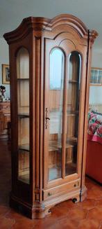 Vitrine - Walnoot, Antiek en Kunst