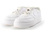 Nike Sportschoenen in maat 40½ Wit | 5% extra korting, Kleding | Heren, Schoenen, Verzenden, Nike, Zo goed als nieuw, Wit