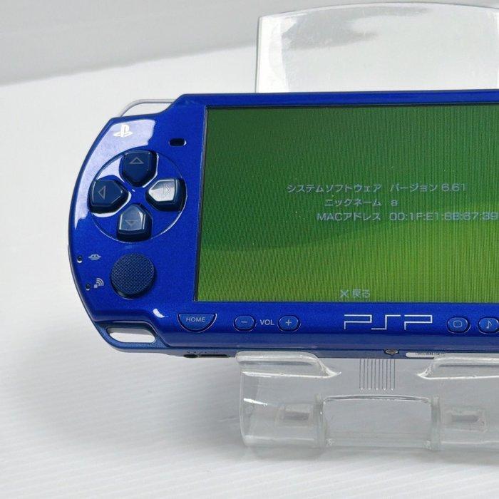 Sony - Playstation Portable (PSP) - PSP-2000 Metallic Blue, Games en Spelcomputers, Spelcomputers | Overige Accessoires