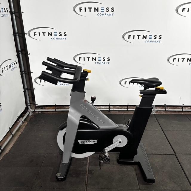 Technogym Group Cycle Connect | Spinning bike |, Sports & Fitness, Équipement de fitness, Enlèvement ou Envoi