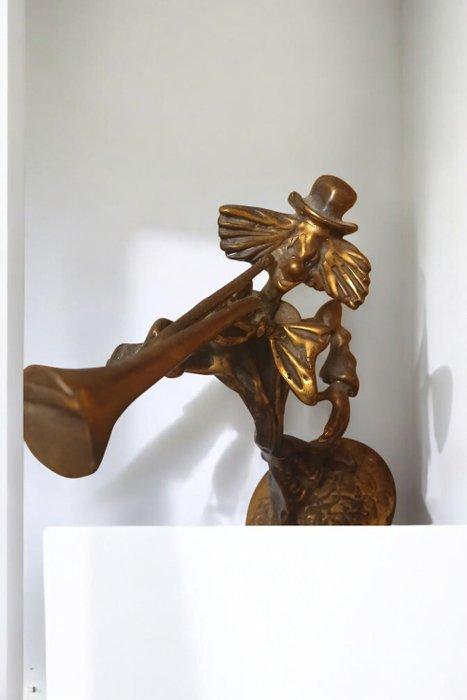 Yves Lohe (1947) - Beeldje, Clown musicien - 2,5 kg - 28 cm, Antiek en Kunst, Curiosa en Brocante