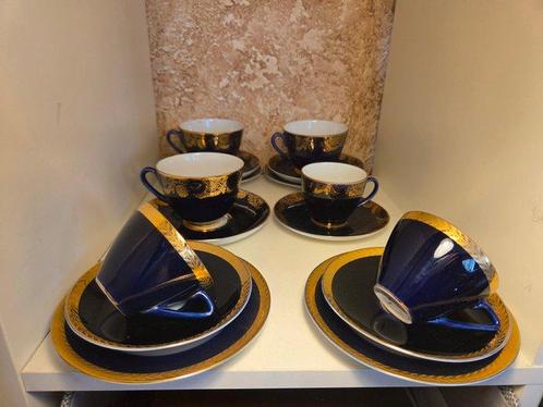 Lomonosov Imperial Porcelain Factory - Service à thé et café, Antiek en Kunst, Antiek | Meubels | Tafels