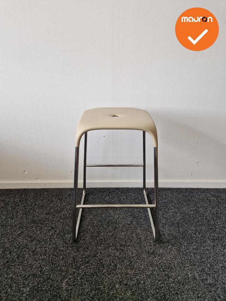 Barkruk - Design - Zandkleur - Chroom onderstel - zithoogte, Zakelijke goederen, Kantoor en Winkelinrichting | Kantoormeubilair en Inrichting